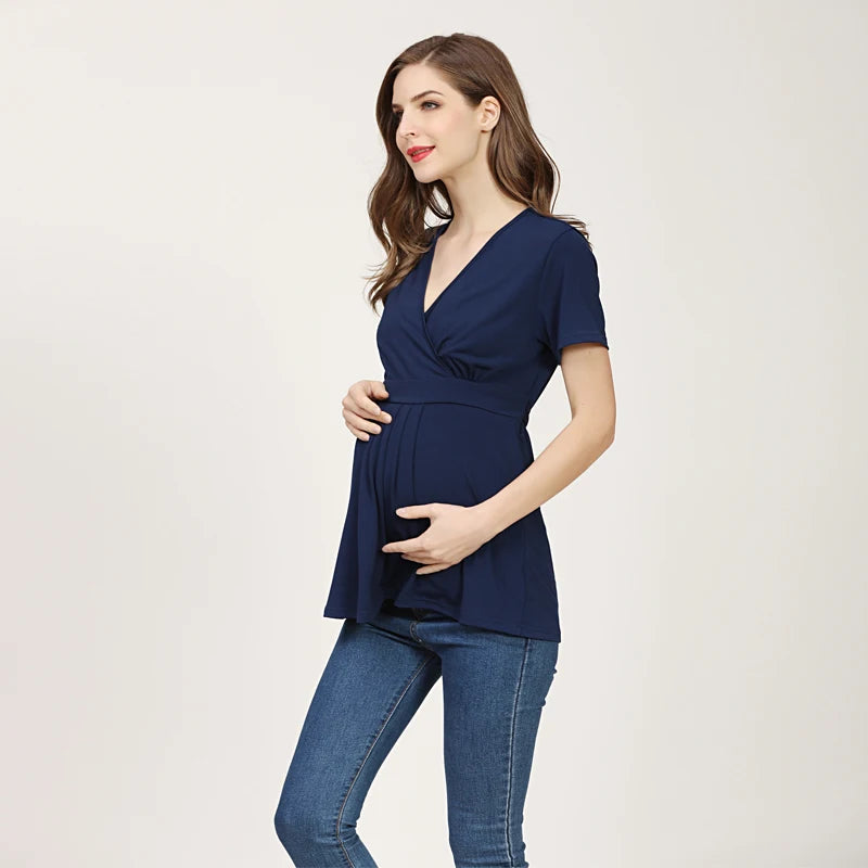 Maternity/Nursing V-Neck Top