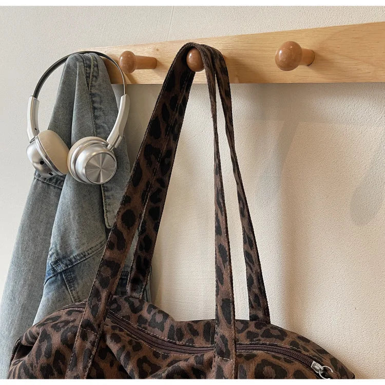 Leopard Canvas Shoulder Bag