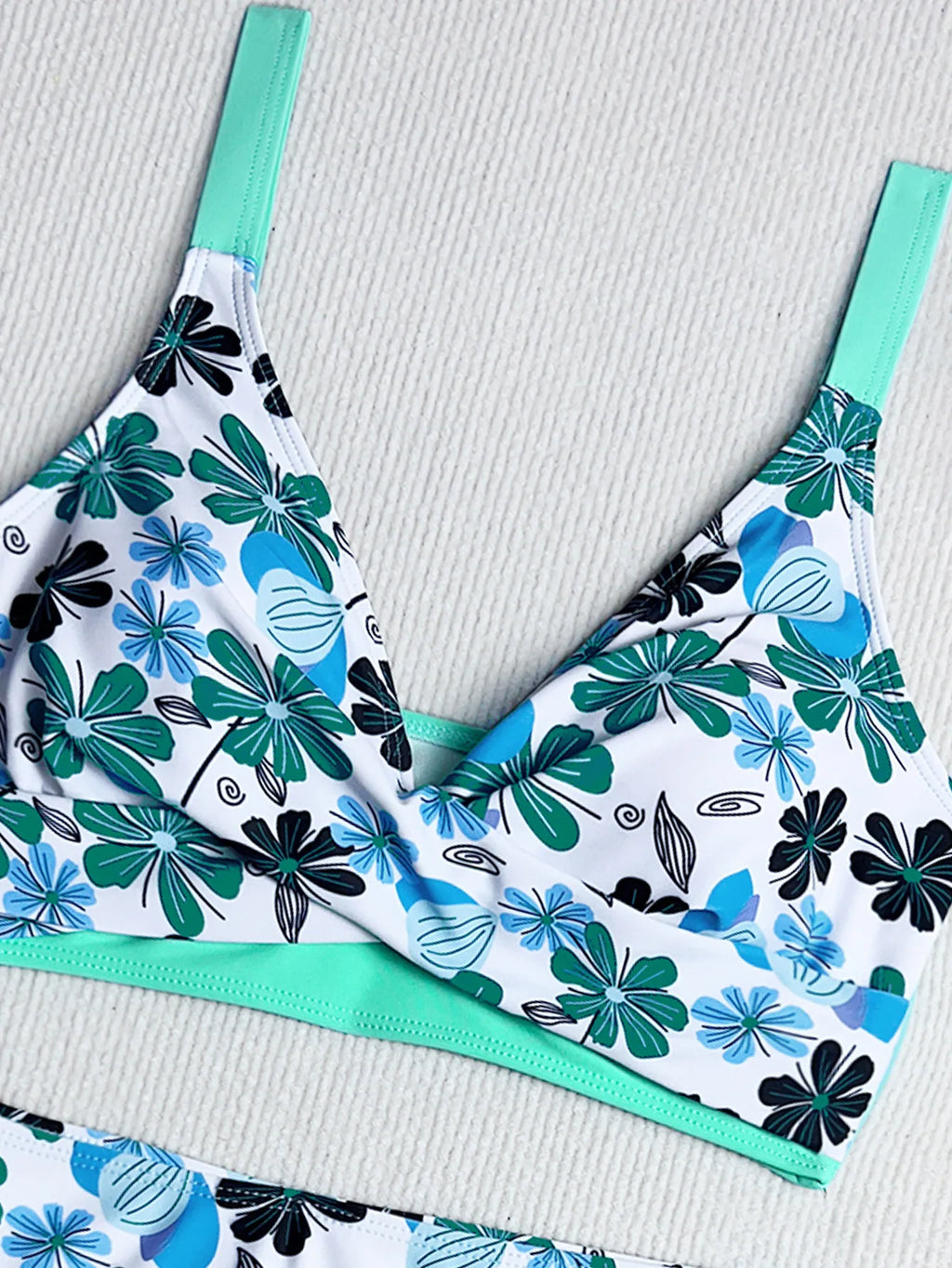 Floral Bikini Top&High Waist Swim Shorts