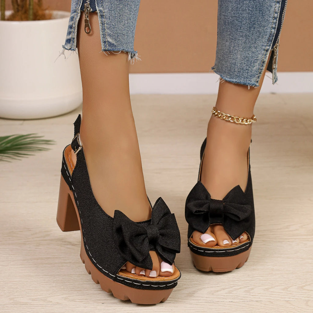Leather Heels with Bow