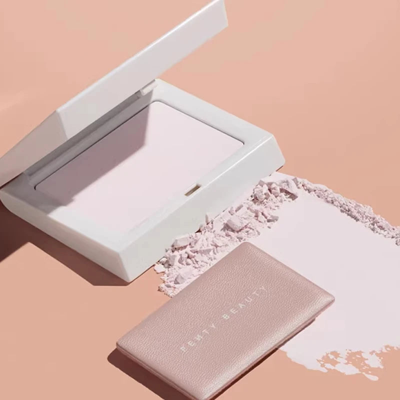 Fenty Beauty Lip Oil And Heat Lip Gloss