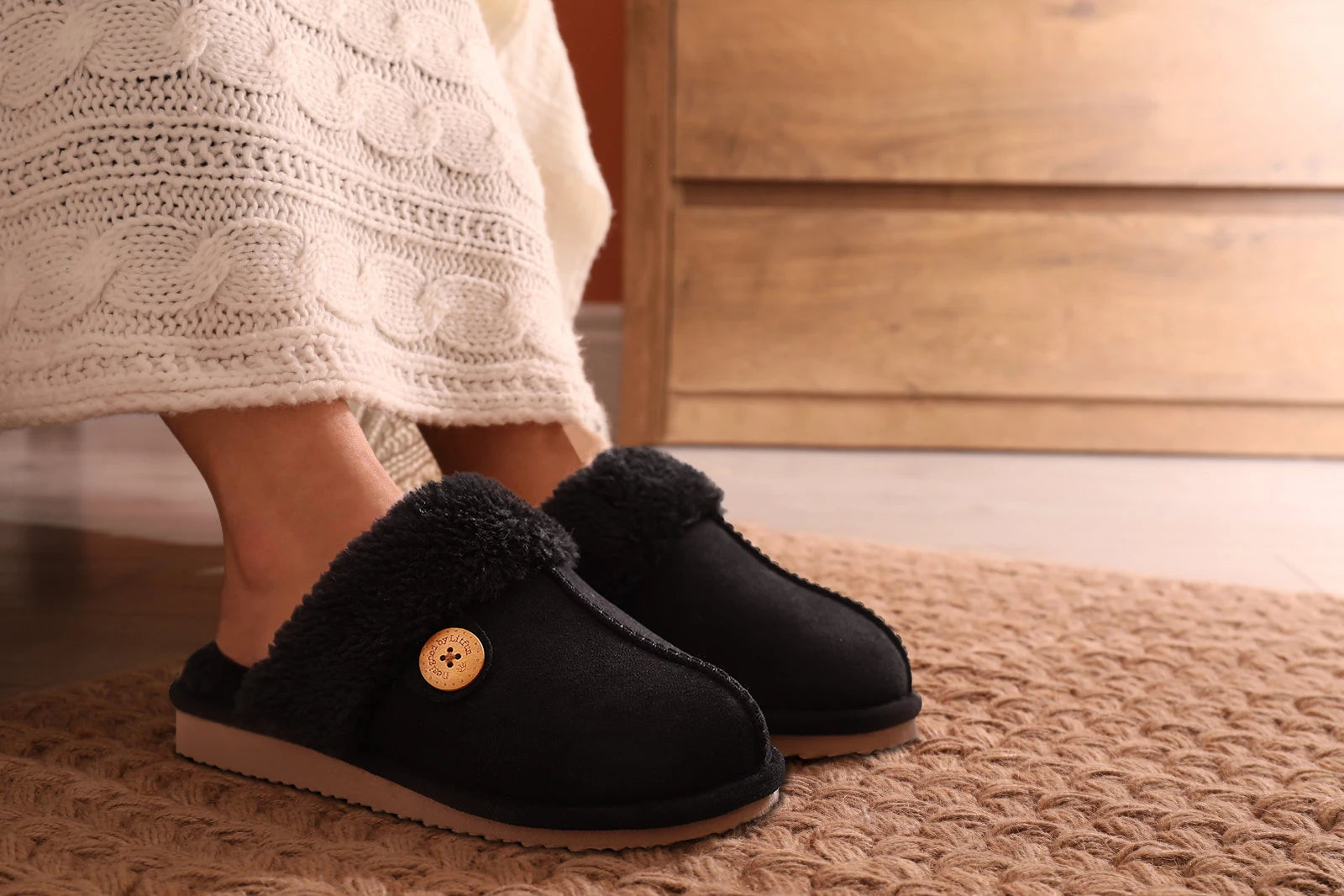 House Slippers with Fur