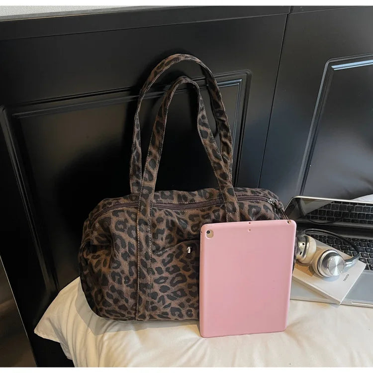 Leopard Canvas Shoulder Bag