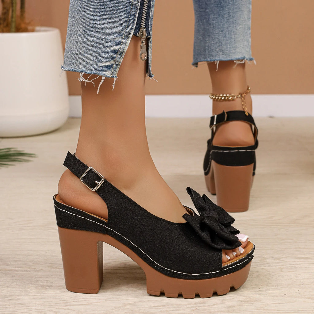 Leather Heels with Bow