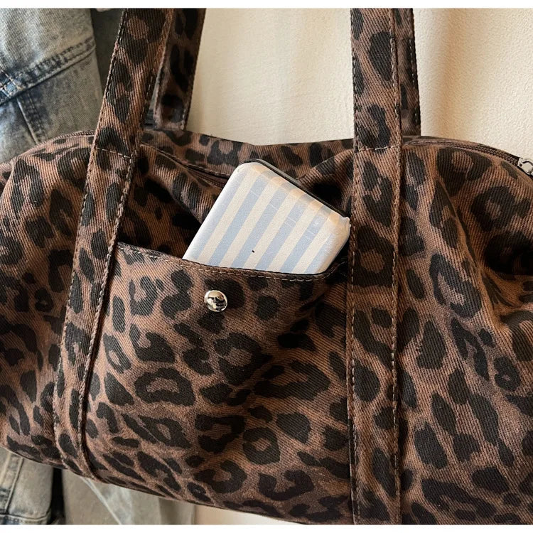 Leopard Canvas Shoulder Bag