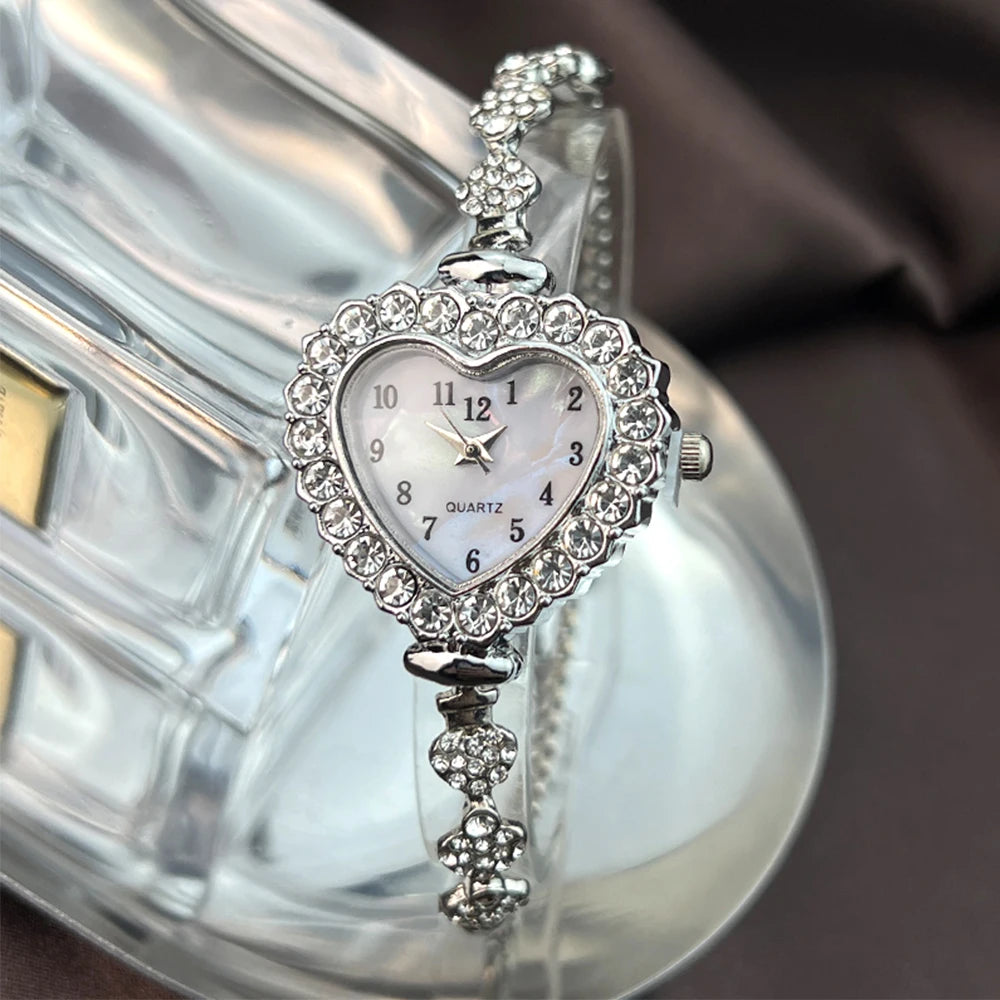 Heart Diamond-Studded Watch with Adjustable Bracelet