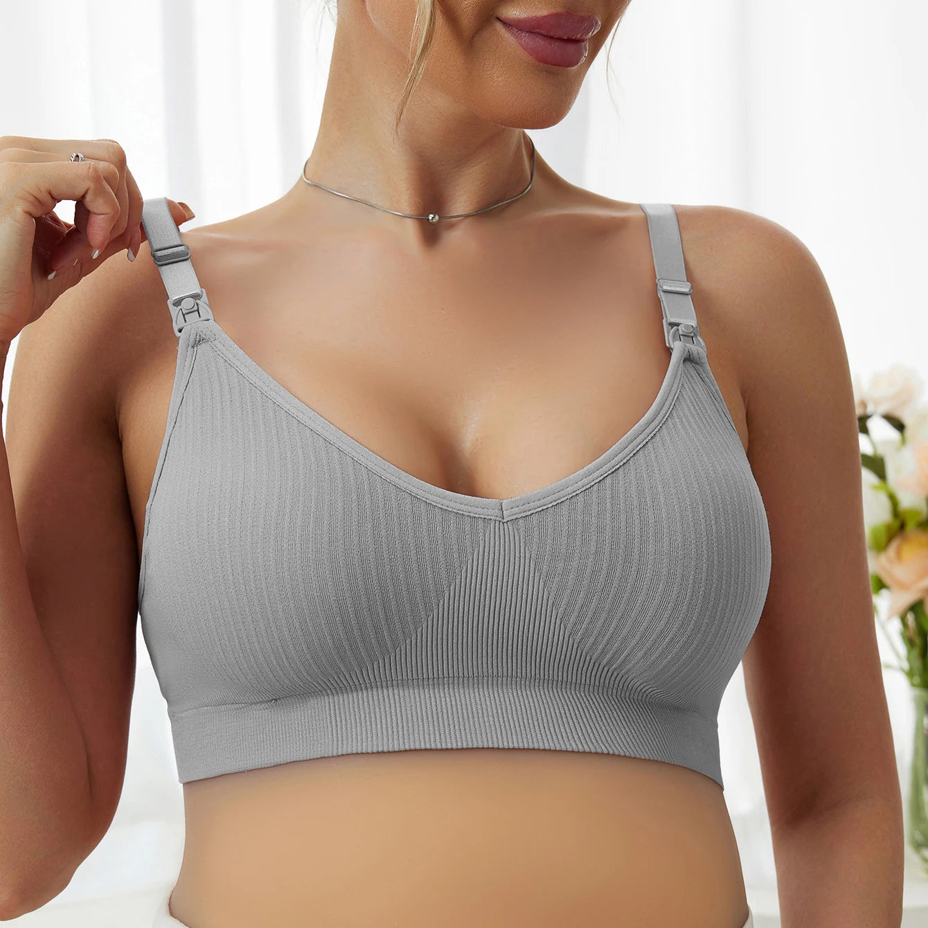 4-Pieces Nursing Bras Set