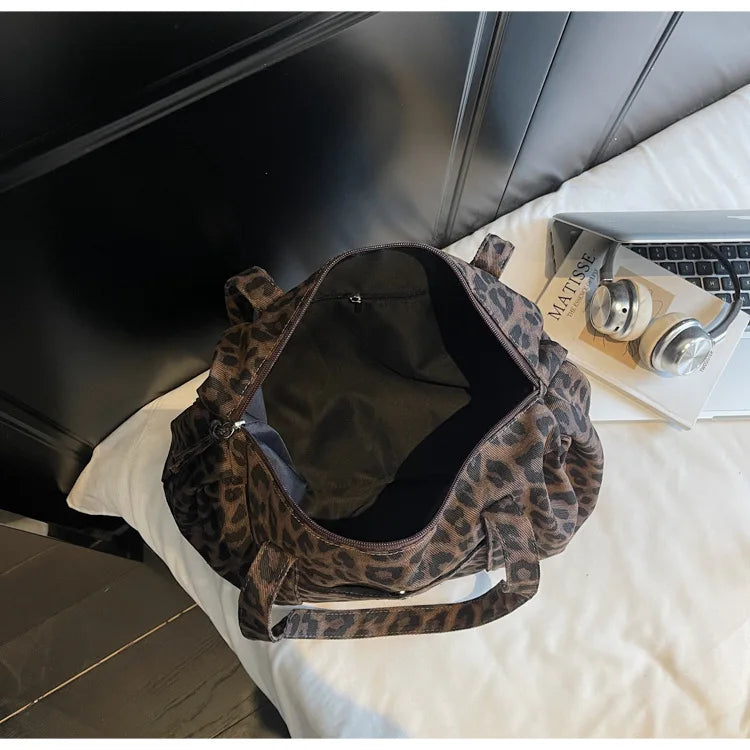 Leopard Canvas Shoulder Bag