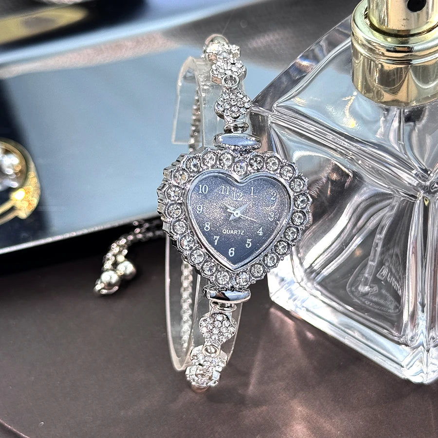 Heart Diamond-Studded Watch with Adjustable Bracelet